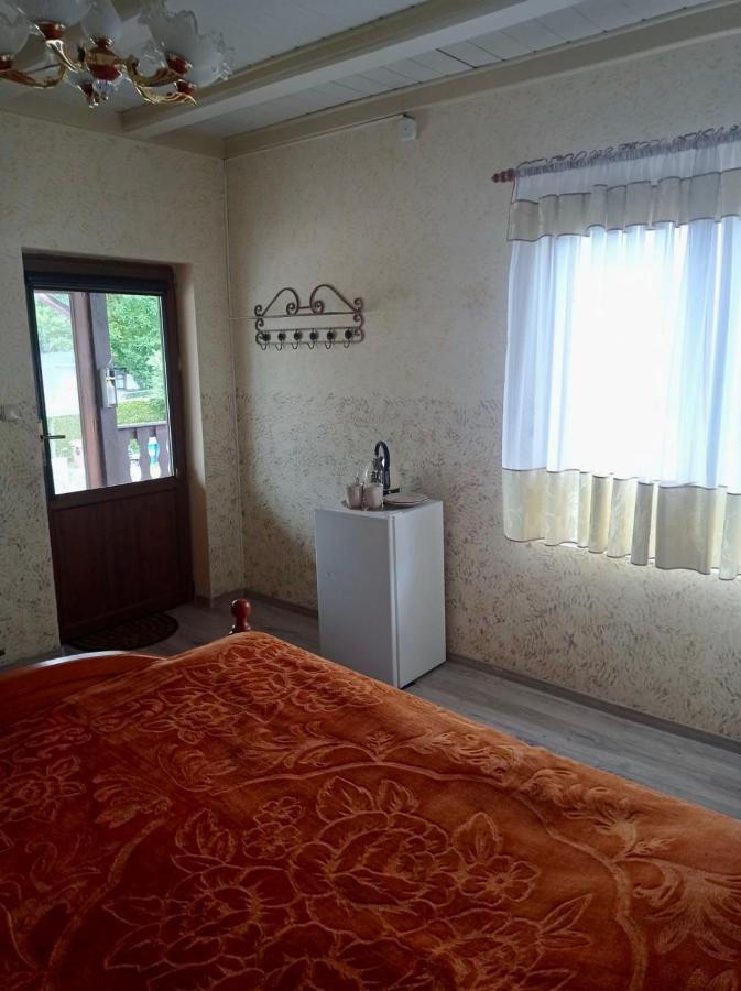Gosciniec Zoska Hostel Ostrzyce Bagian luar foto